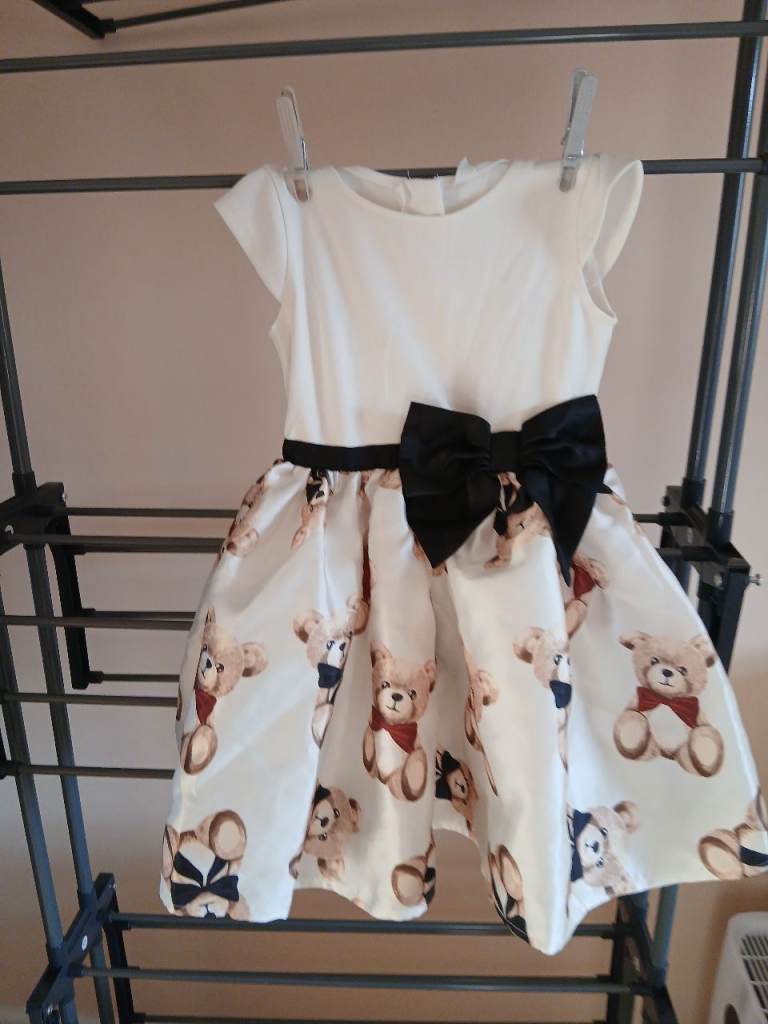Age 2/4 years Party Dress