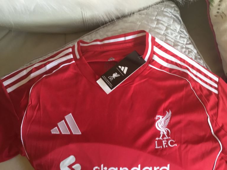Lfc replica 