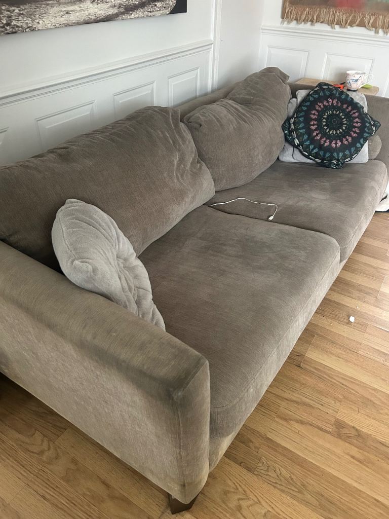 FREE Sofa grey collect asap