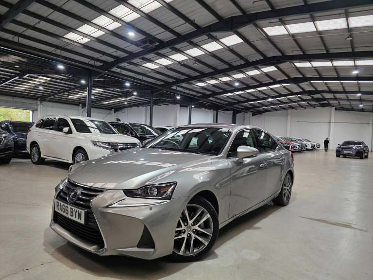 2017 Lexus IS 2.5 300h Advance E-CVT Euro 6 (s/s) 4dr SALOON Petrol/Electric Hybrid Automatic
