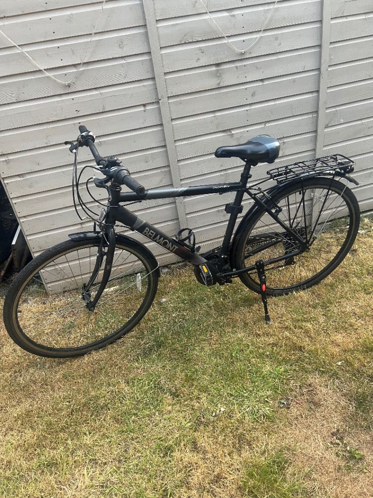 Belmont Hybrid Bike with Pannier Rack – Good Condition
