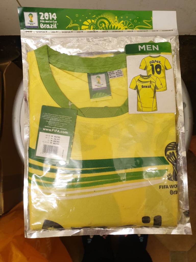 Brazil football team shirt (BNWT)