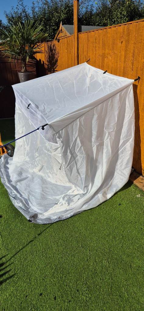 Awning inner tent.