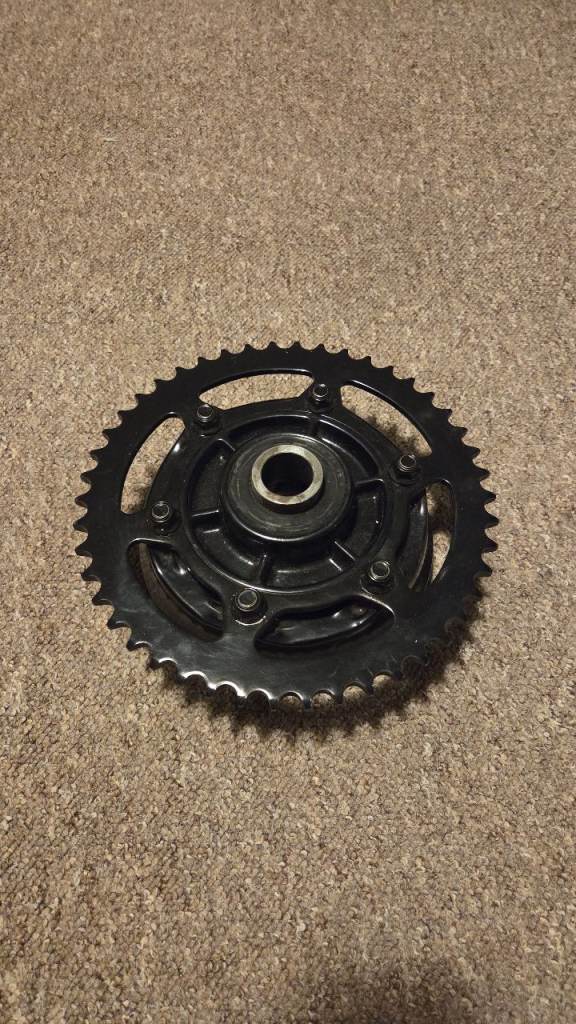 Suzuki GSXR 600 SRAD Sprocket Carrier Rear