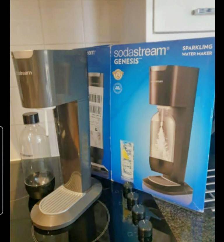 Sodastream Genesis Sparkling Water Maker Machine