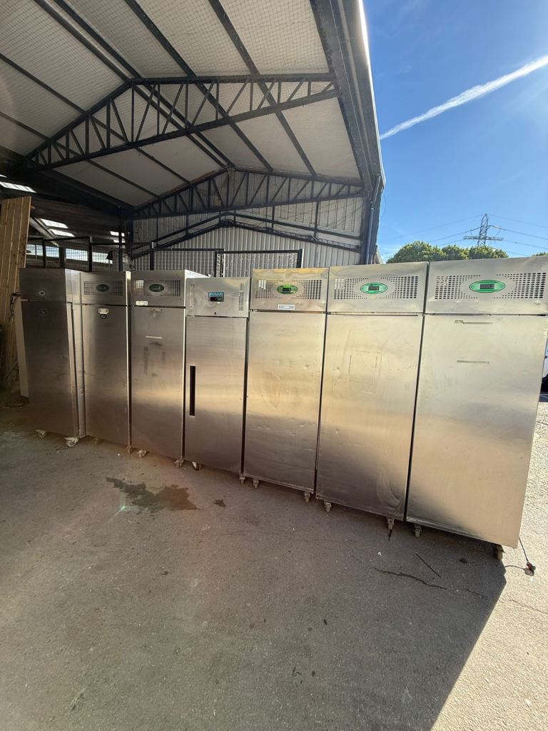 Commercial single door fridge foster Williams cafe shop restaurant take
