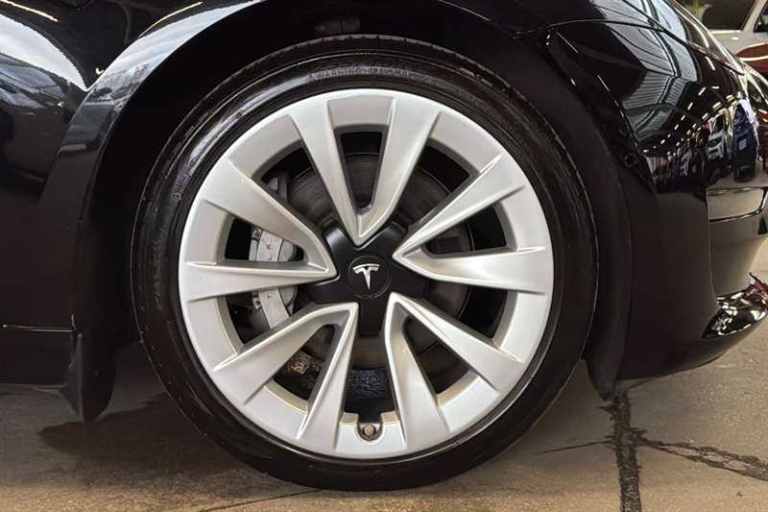 2021 Tesla Model 3 Long Range AWD 4dr Auto SALOON ELECTRIC Automatic