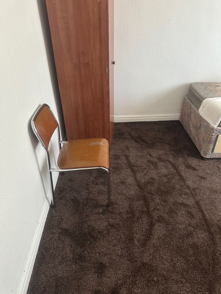 Room to rent