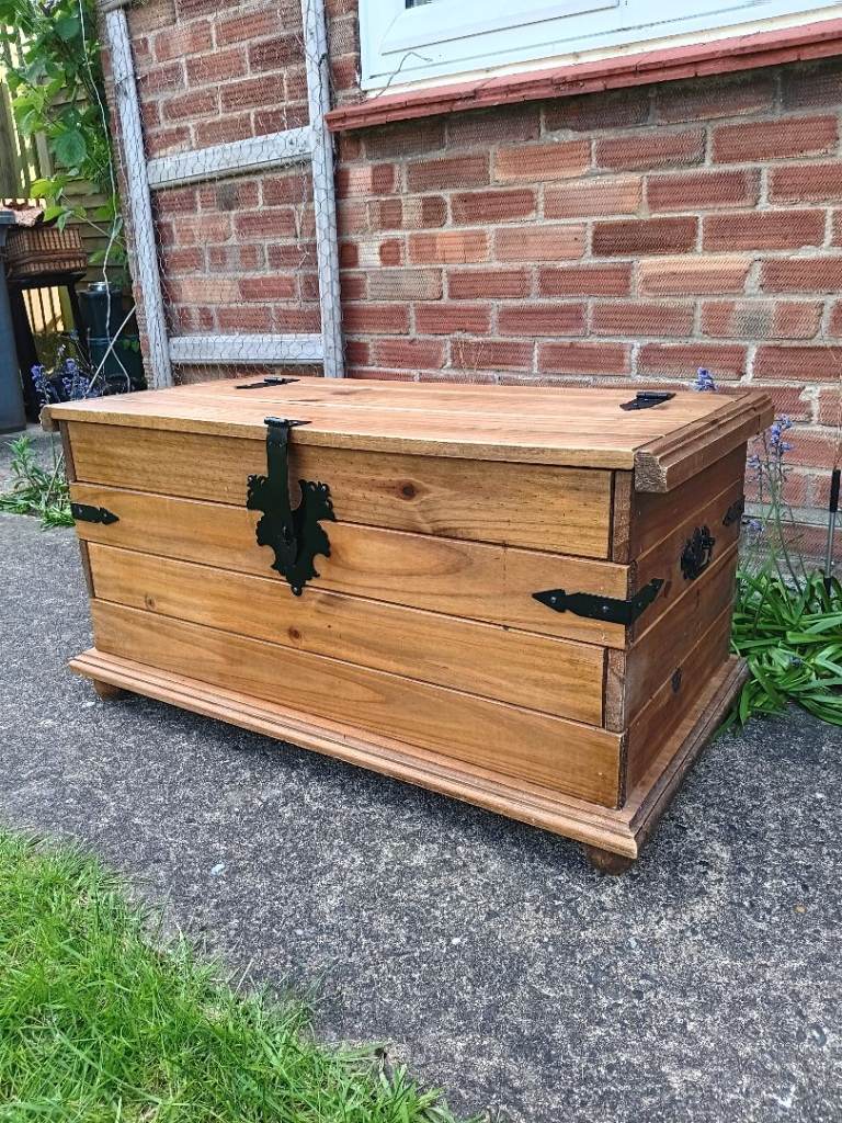 Solid Pine Storage Box / Trunk – Good Condition