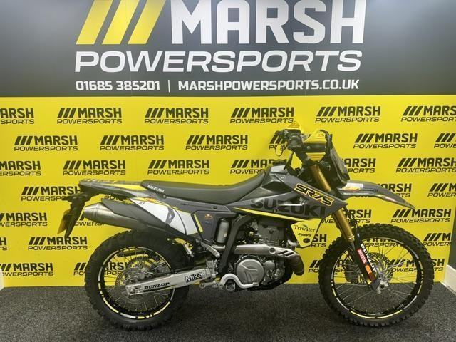 Suzuki DRZ 400 Enduro,  2025 Model,  2689 Miles ,  Very Clean!!