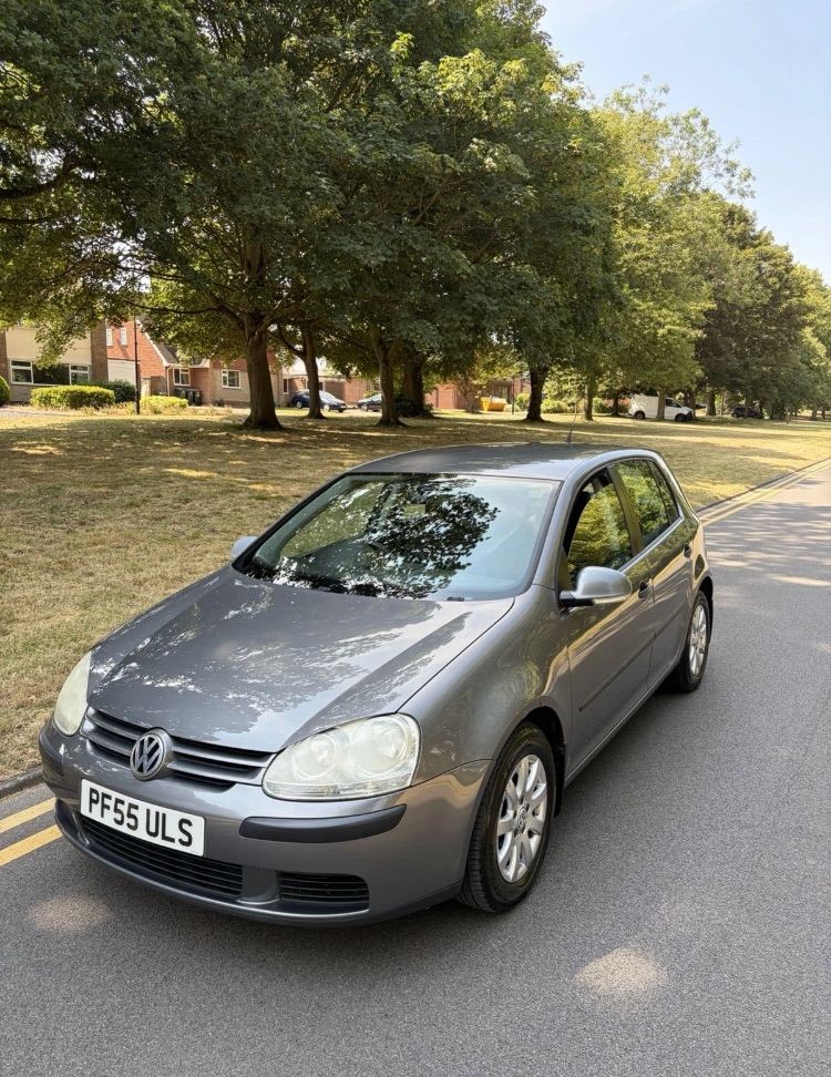 Volkswagen, GOLF, Hatchback, 2005, Manual, 1598 (cc), 5 doors