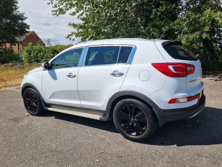 Kia, SPORTAGE, Estate, 2012, Manual, 1685 (cc), 5 doors