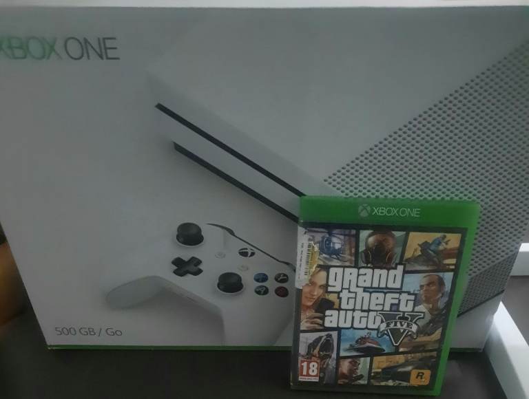 Xbox One S 500GB with Grand Theft Auto V – Good Condition