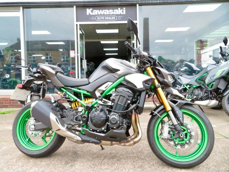 2026 Kawasaki Z 900 SE (26MY) NAKED Petrol Manual