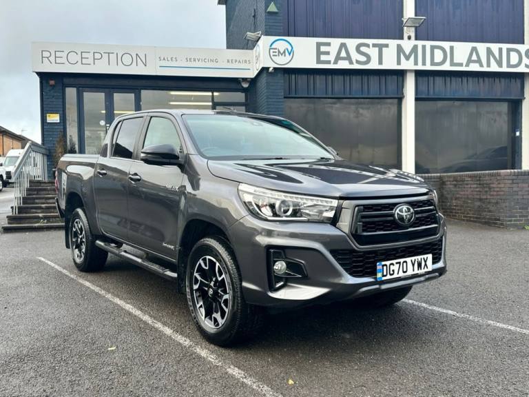 2020 Toyota Hilux Invincible X D/Cab Pick Up 2.4 D-4D PICK UP DIESEL Manual