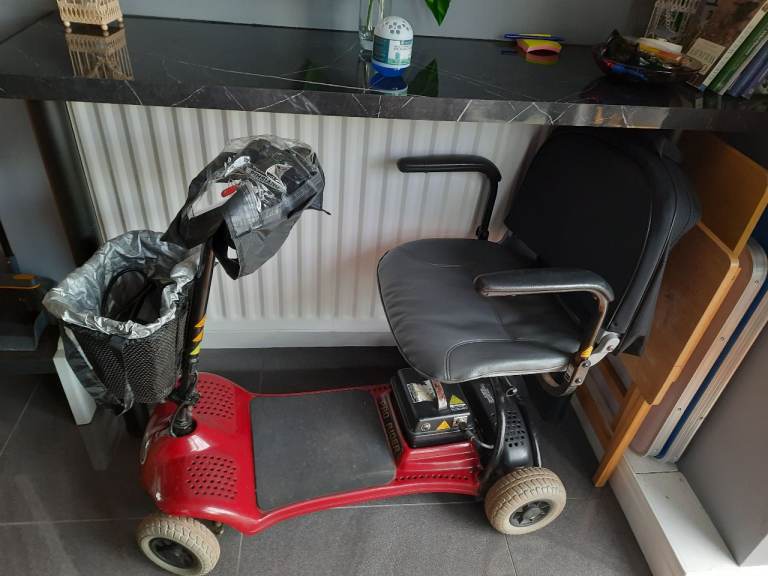 Mobility scooter 4mph