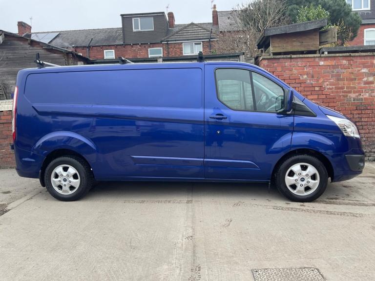 2016 Ford Transit Custom 2.0 TDCi 290 Limited L2 H2 5dr PANEL VAN Diesel Manual