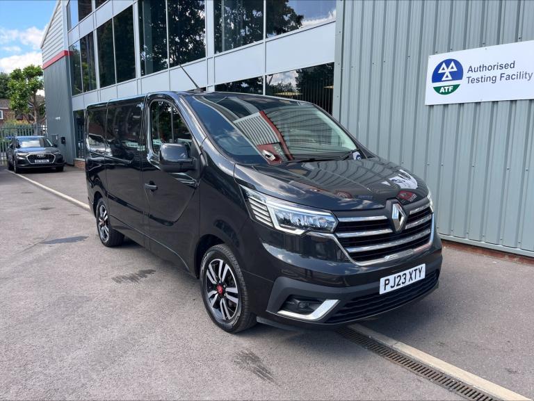 RENAULT TRAFIC L1 H1 SWB MANUAL 150BHP TOP SPEC 'EXCLUSIVE EDITION' 30K MILES 