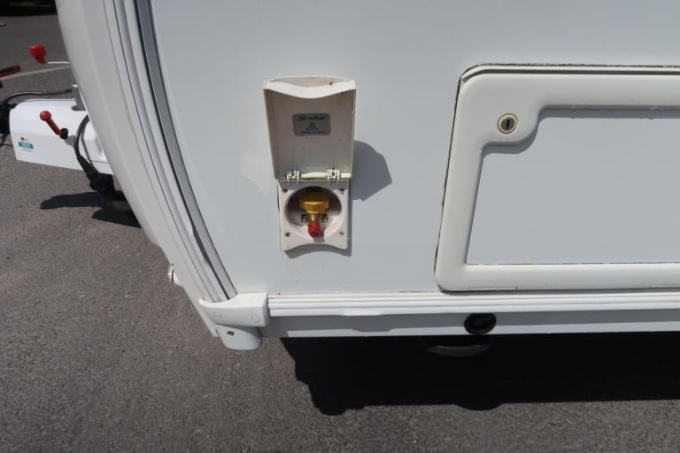 2017 SWIFT Astbury Major 4SB 