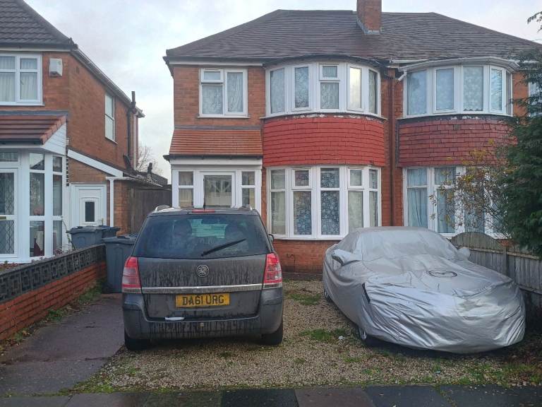 3 Bedroom Semi-detached 