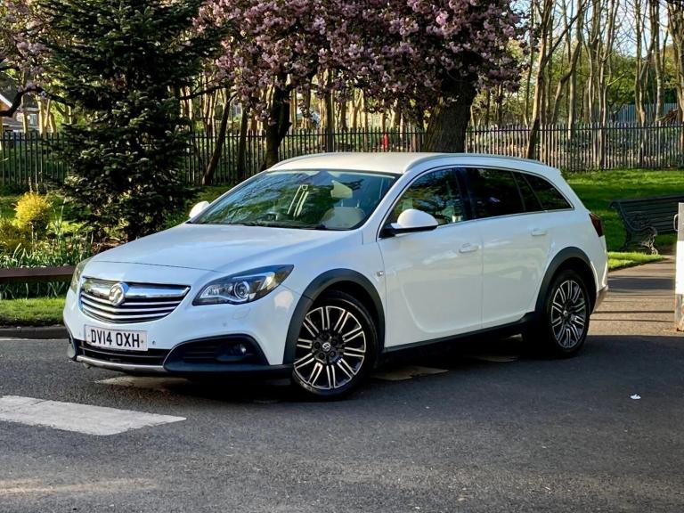 Vauxhall Insignia COUNTRY TOURER AWD 4x4 2.0 CDTi 163 * * Diesel Estate