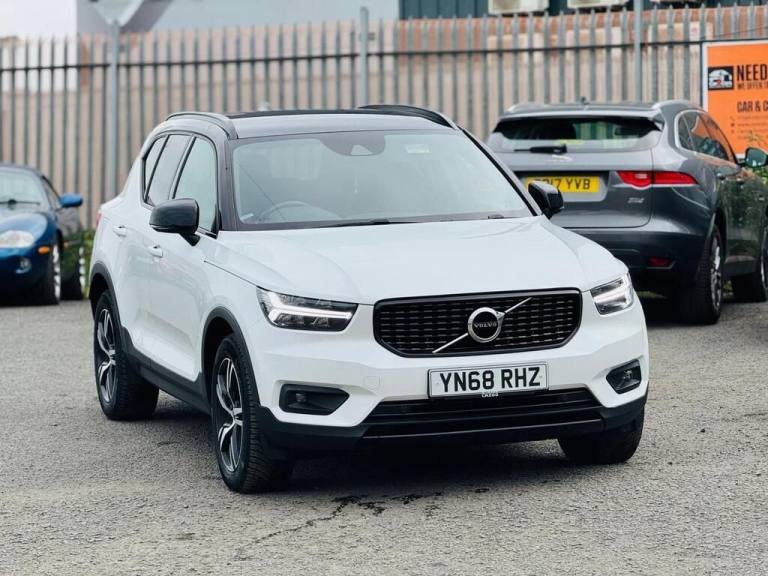 2019 Volvo XC40 2.0 D3 R DESIGN 5dr ESTATE DIESEL Manual