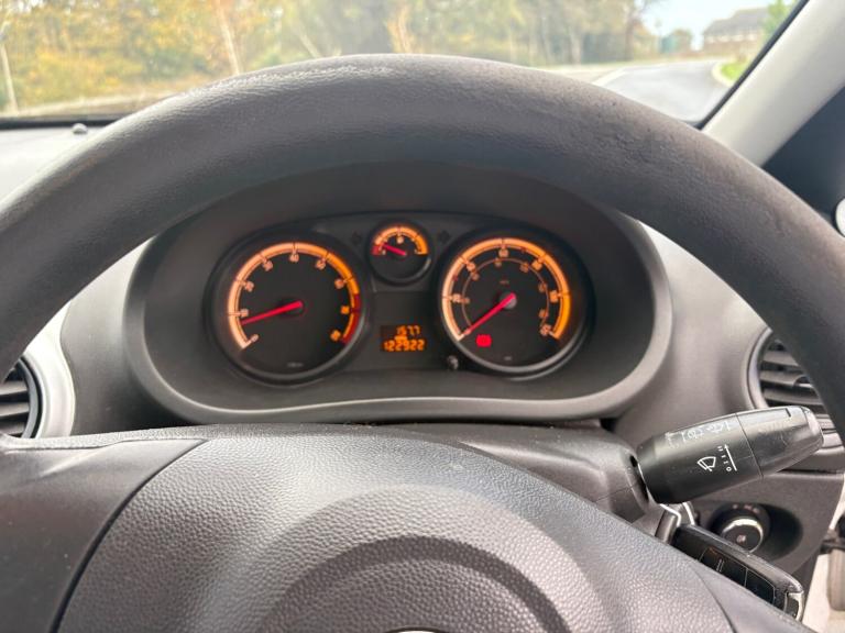 2013 Vauxhall Corsa 1.2 S 3dr HATCHBACK Petrol Manual