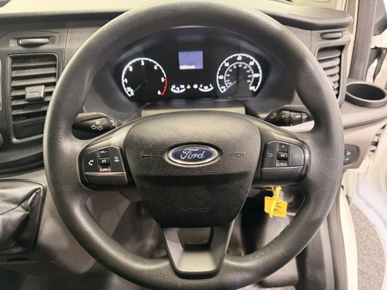 2018 Ford Transit Custom 2.0 TDCi 105ps Low Roof Van PANEL VAN DIESEL Manual