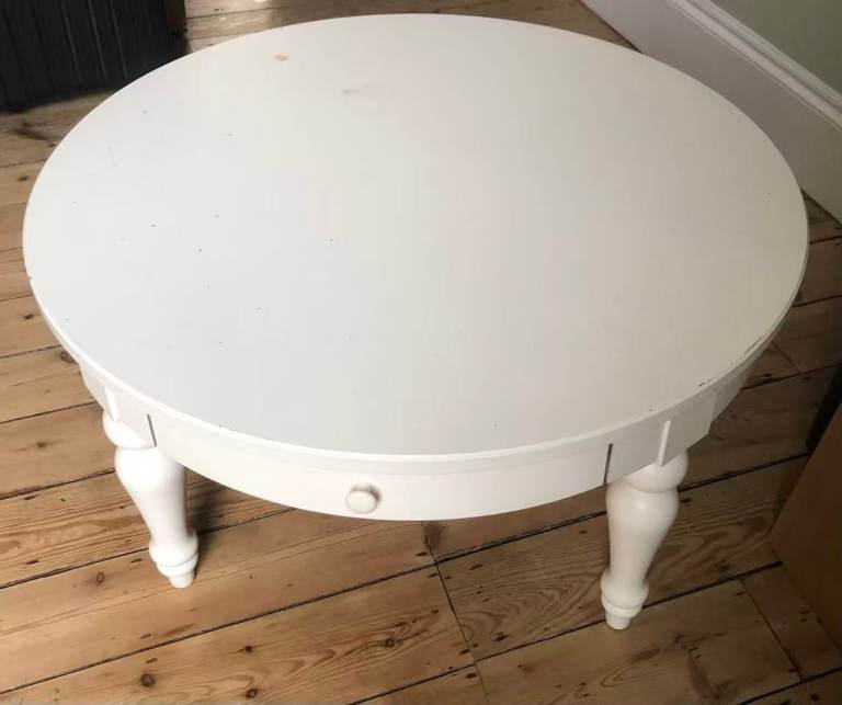 IKEA ROUND COFFEE TABLE
