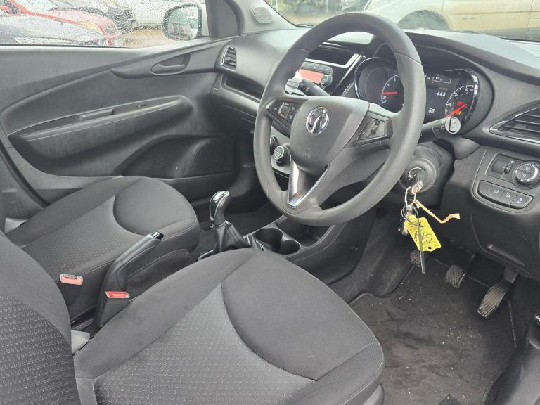2015 Vauxhall Viva 1.0 ecoFLEX SE 5dr HATCHBACK PETROL Manual
