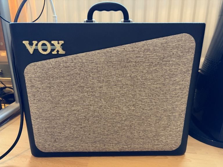 Vox AV30 Guitar Amplifier