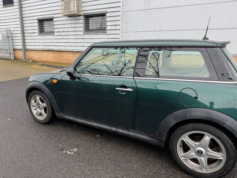 Mini Cooper Hatch Auto Petrol Automatic 