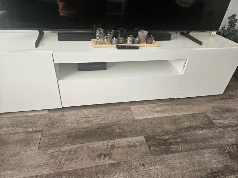 Tv unit 