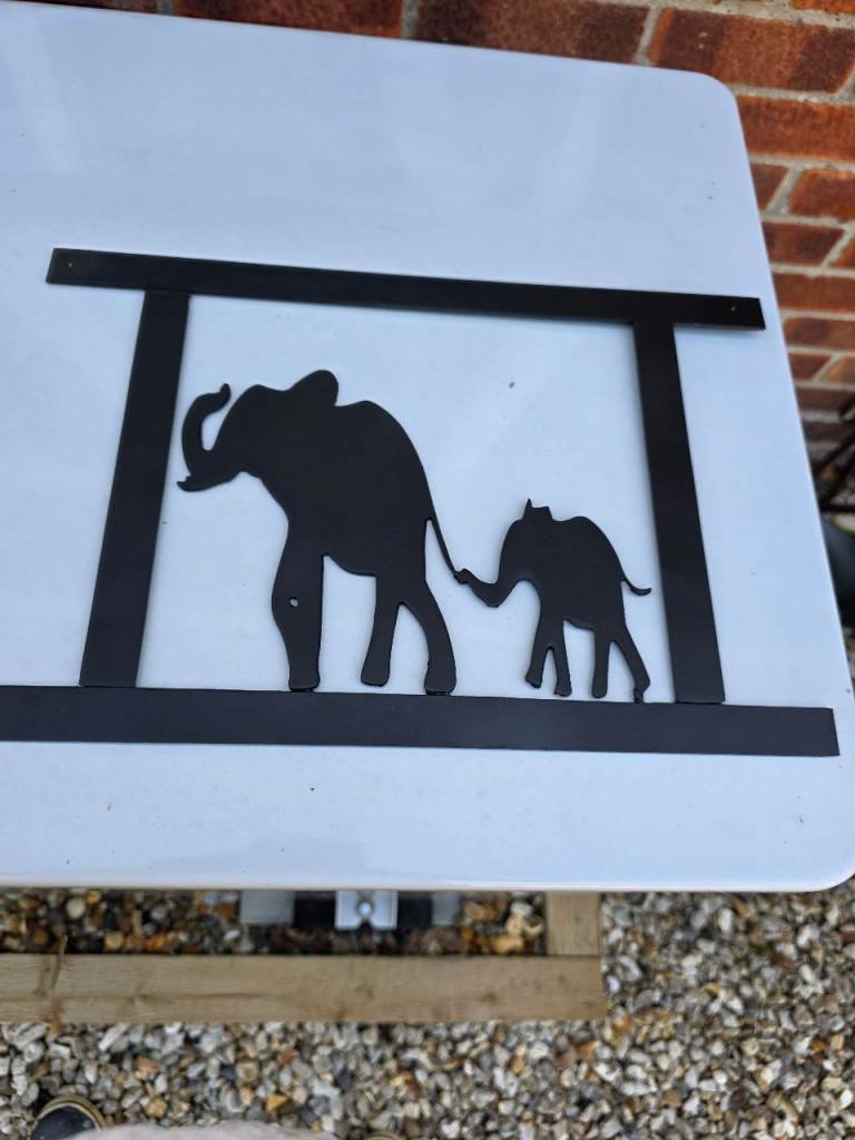 Metal art elephant 