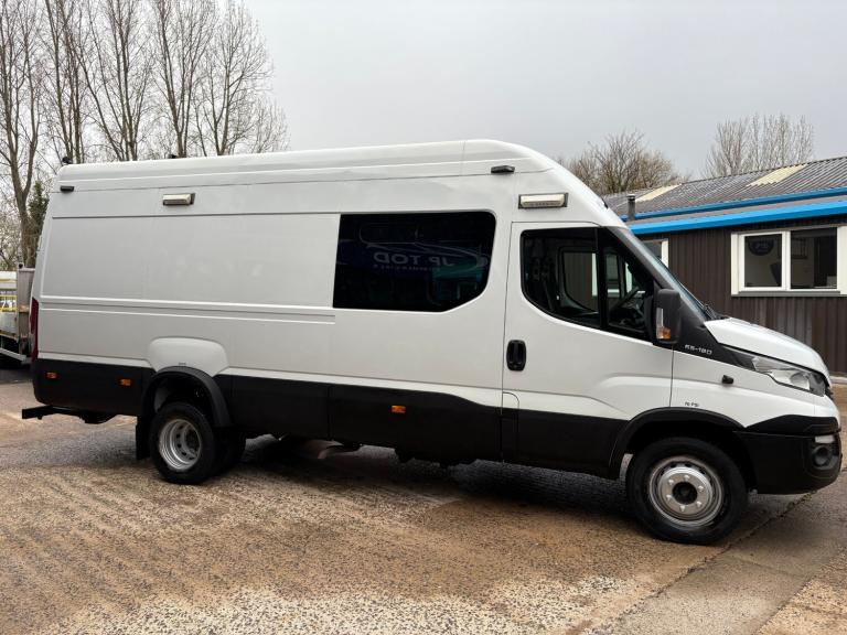 2019 Iveco Daily 3.0 HPI Welfare Van With TailLift NA Diesel Manual