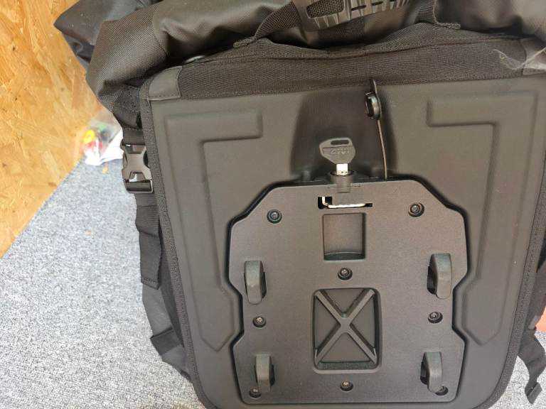 Givi grt709 35 canyon bags