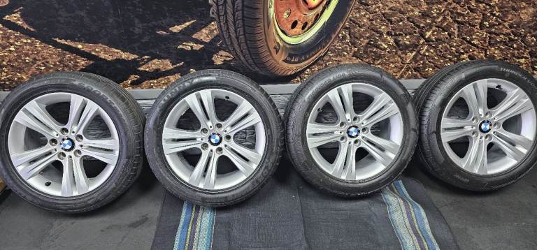 BMW Genuine 17 alloy wheels + 4 x tyres 225 50 17