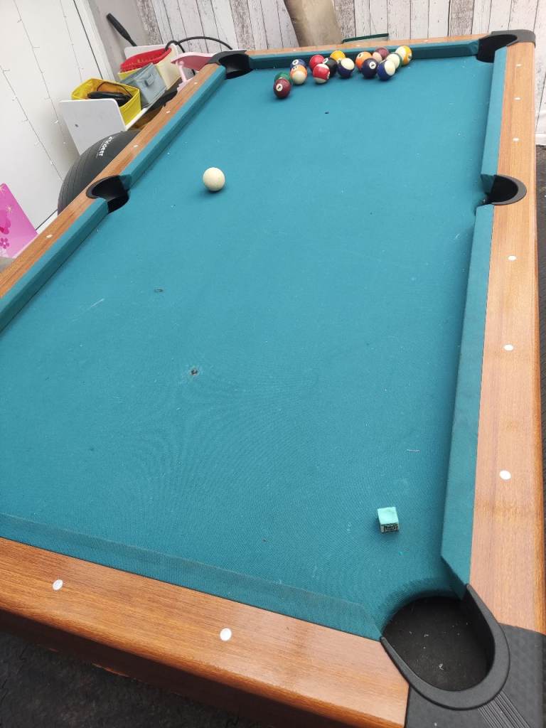 Full-Size Pool/Snooker Table with Accessories – Good Condition