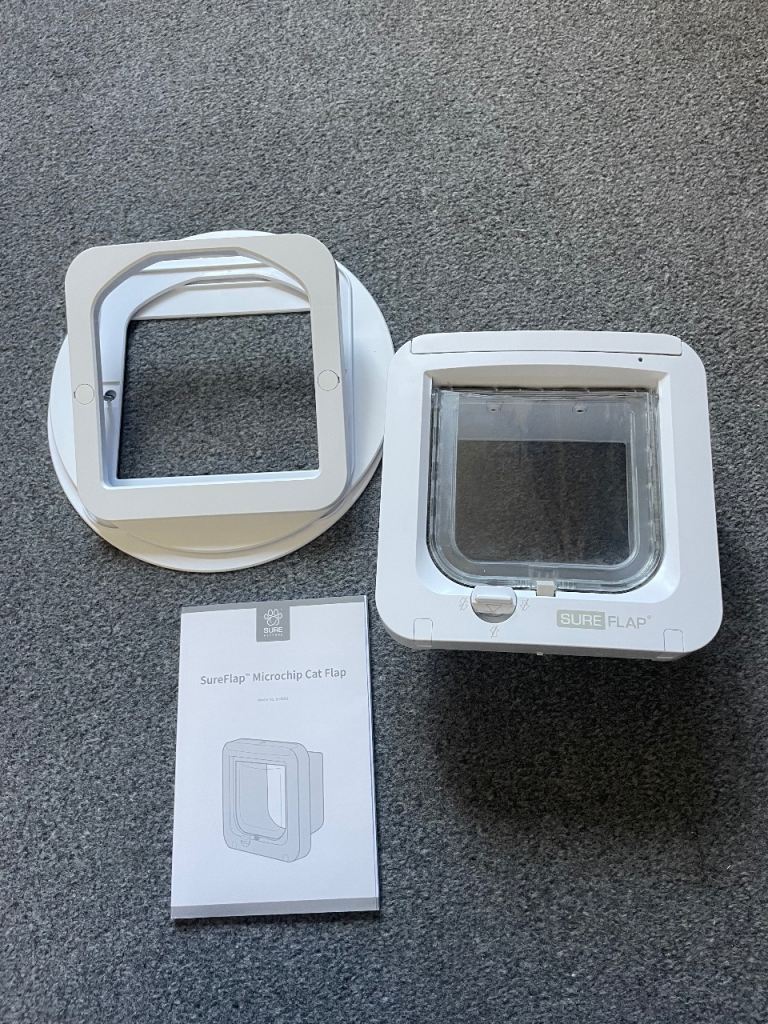 Microchip cat flap 