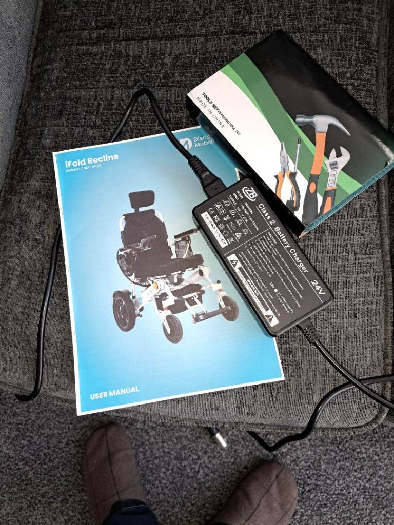 Electric wheelchair