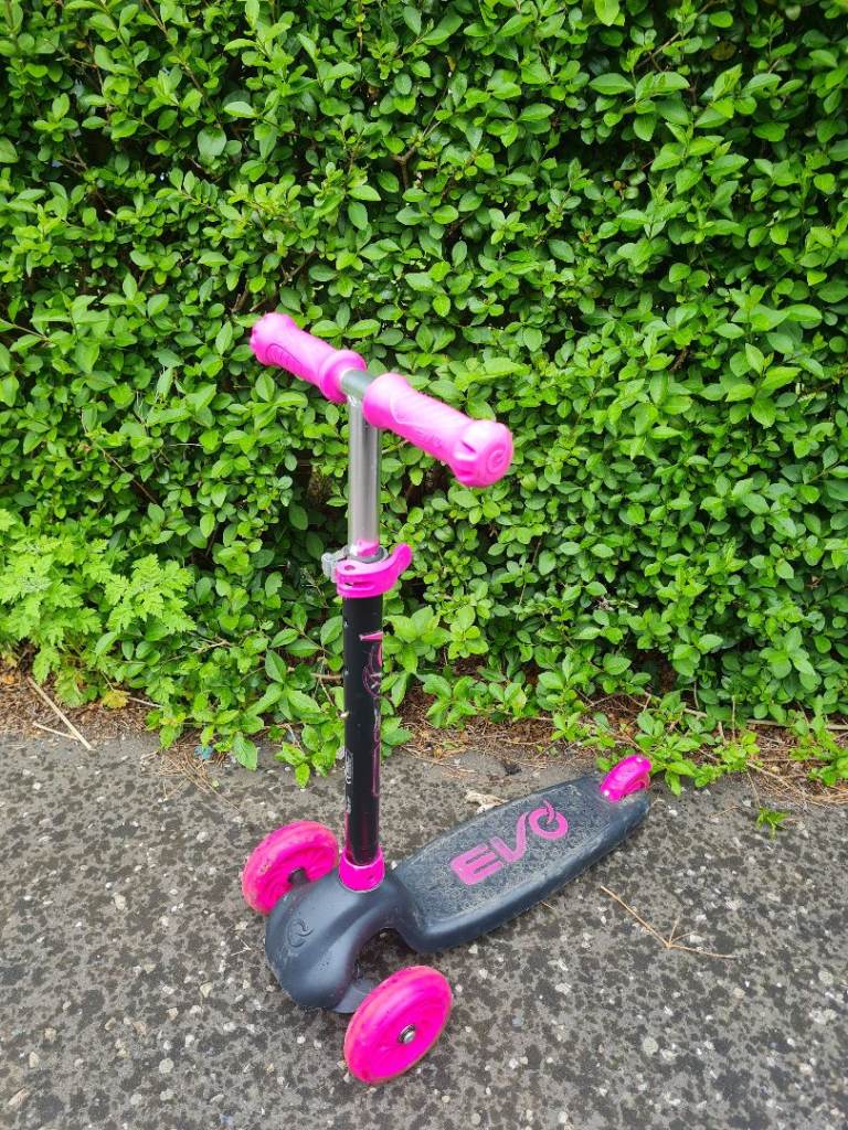 EVO children's scooter
