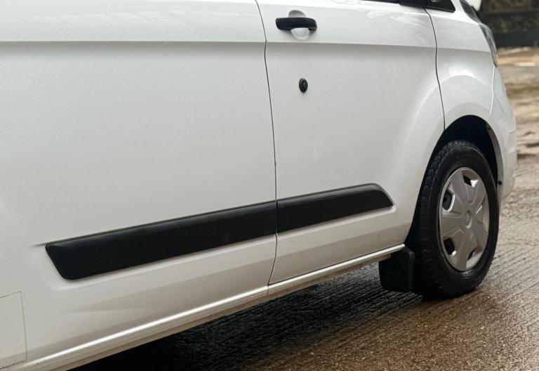 2018 Ford Transit Custom 2.0 300 EcoBlue Trend L1 H1 Euro 6 5dr Diesel