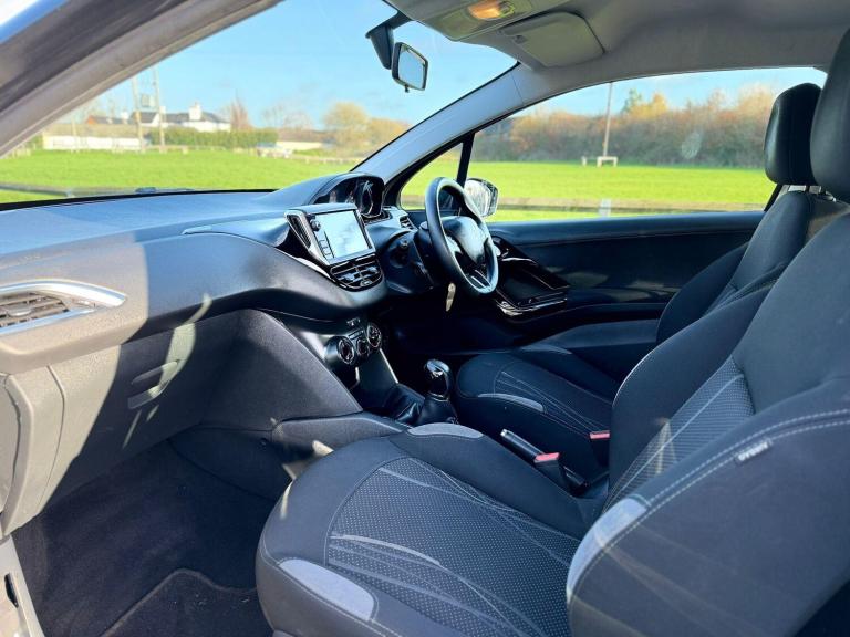 2014 Peugeot 208 1.2 VTi PureTech Active Euro 5 3dr HATCHBACK Petrol Manual