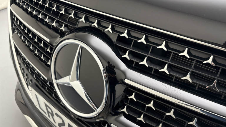 2025 Mercedes-Benz V-Class 2.0 V220d Premium MPV 5dr Diesel G-Tronic+ Euro 6 (s/s) (8 Seat, Extra...