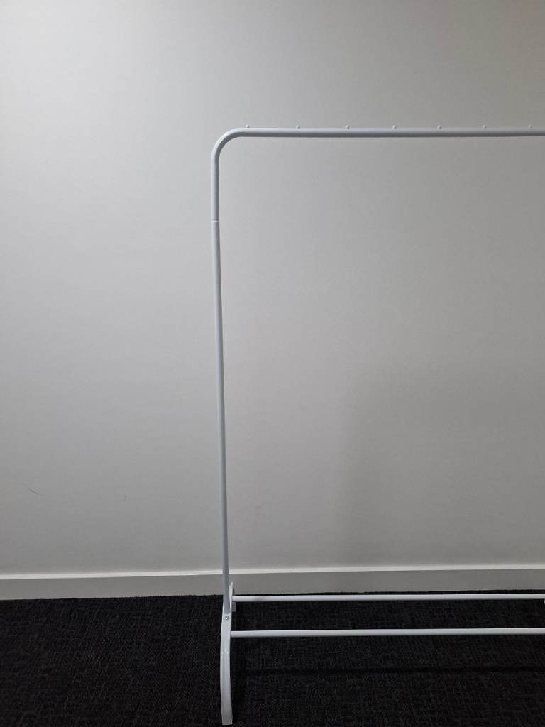 White Metal Clothes Rail – Good Condition
