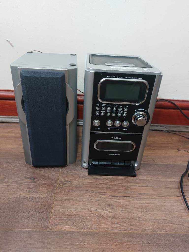 Alba tape radio tower in working order.