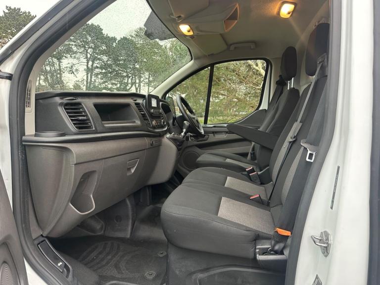 2021 Ford Transit Custom 2.0 300 EcoBlue Leader L2 H1 Euro 6 (s/s) 5dr PANEL VAN Diesel Manual