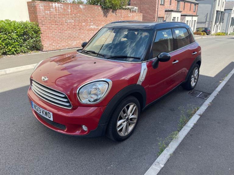 MINI Countryman Cooper 1.6 Diesel - New Mot until 30 August 2027.