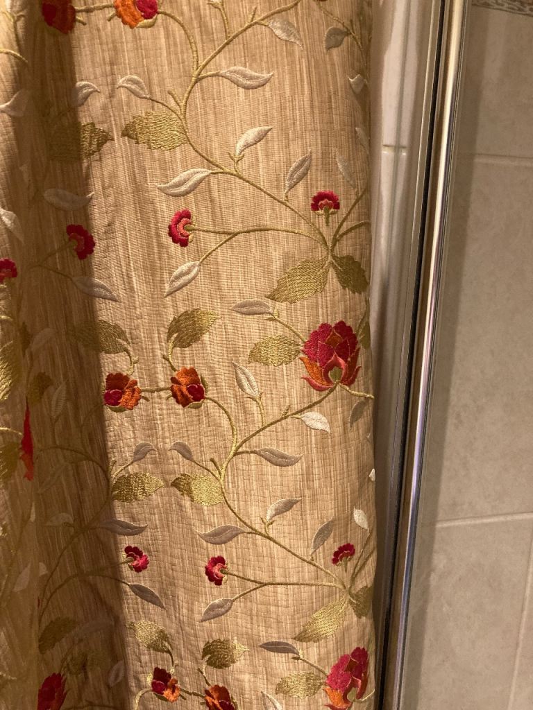 Curtain single