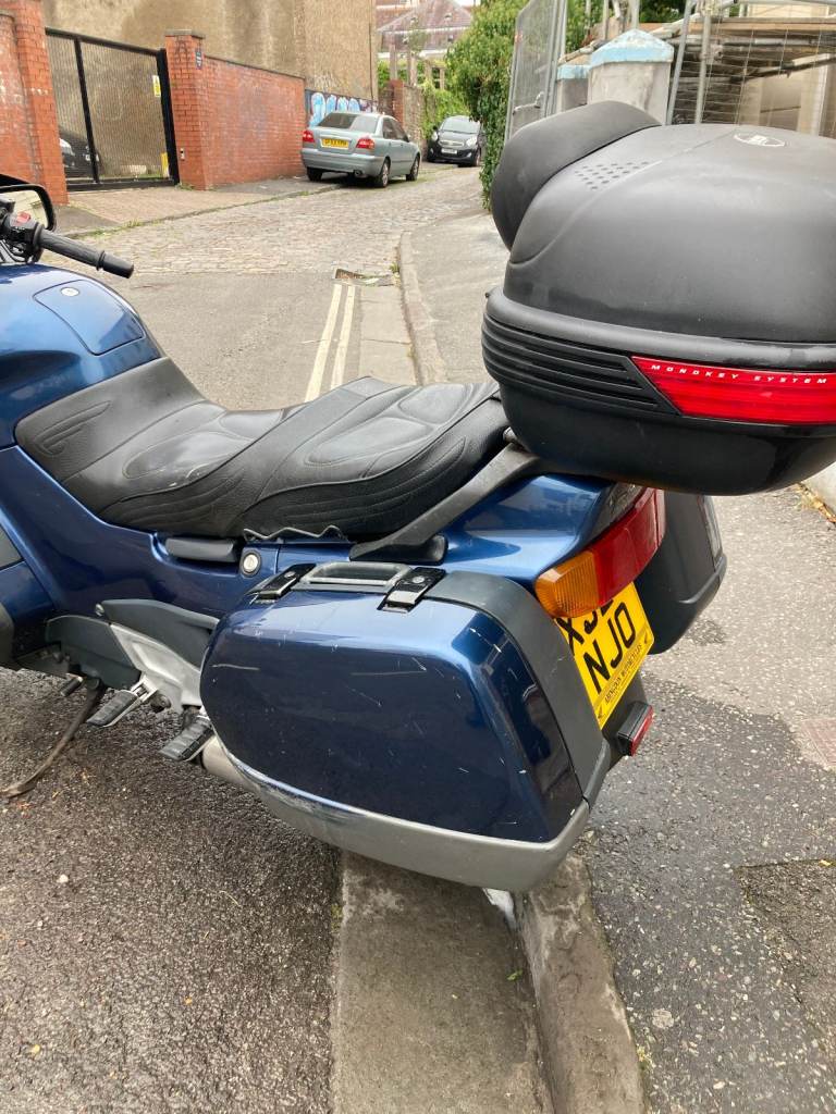 Honda Pan European ST1100Y 2000 (X reg) LOTS OF EXTRAS - BRAND NEW FRONT TYRE